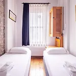 Authentic Galata Tower 2bd2bath #411 * Стамбул