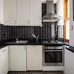 Authentic Galata Tower 2bd2bath #411 Апартаменты