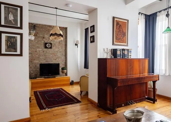 Authentic Galata Tower 2bd2bath #411 *